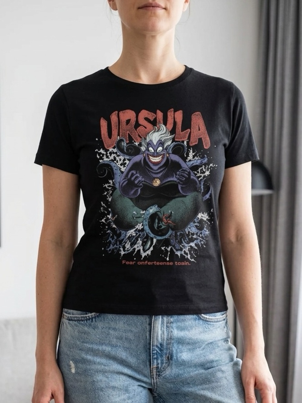 NWOT Fruit of the Loom Unisex Black Short Sleeve Graphic Tee Shirt “URSULA” - L